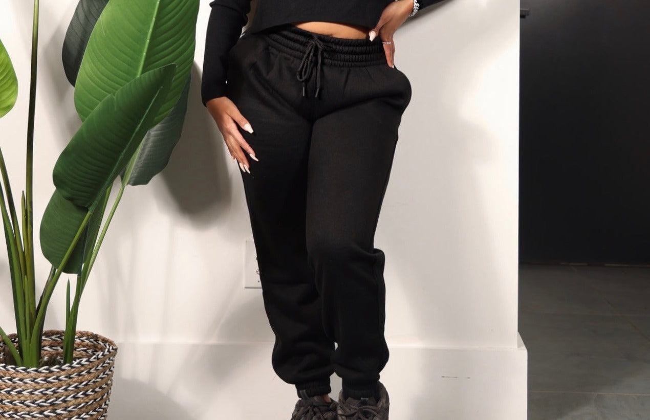 Comfortable Black Sweatpants with Pockets